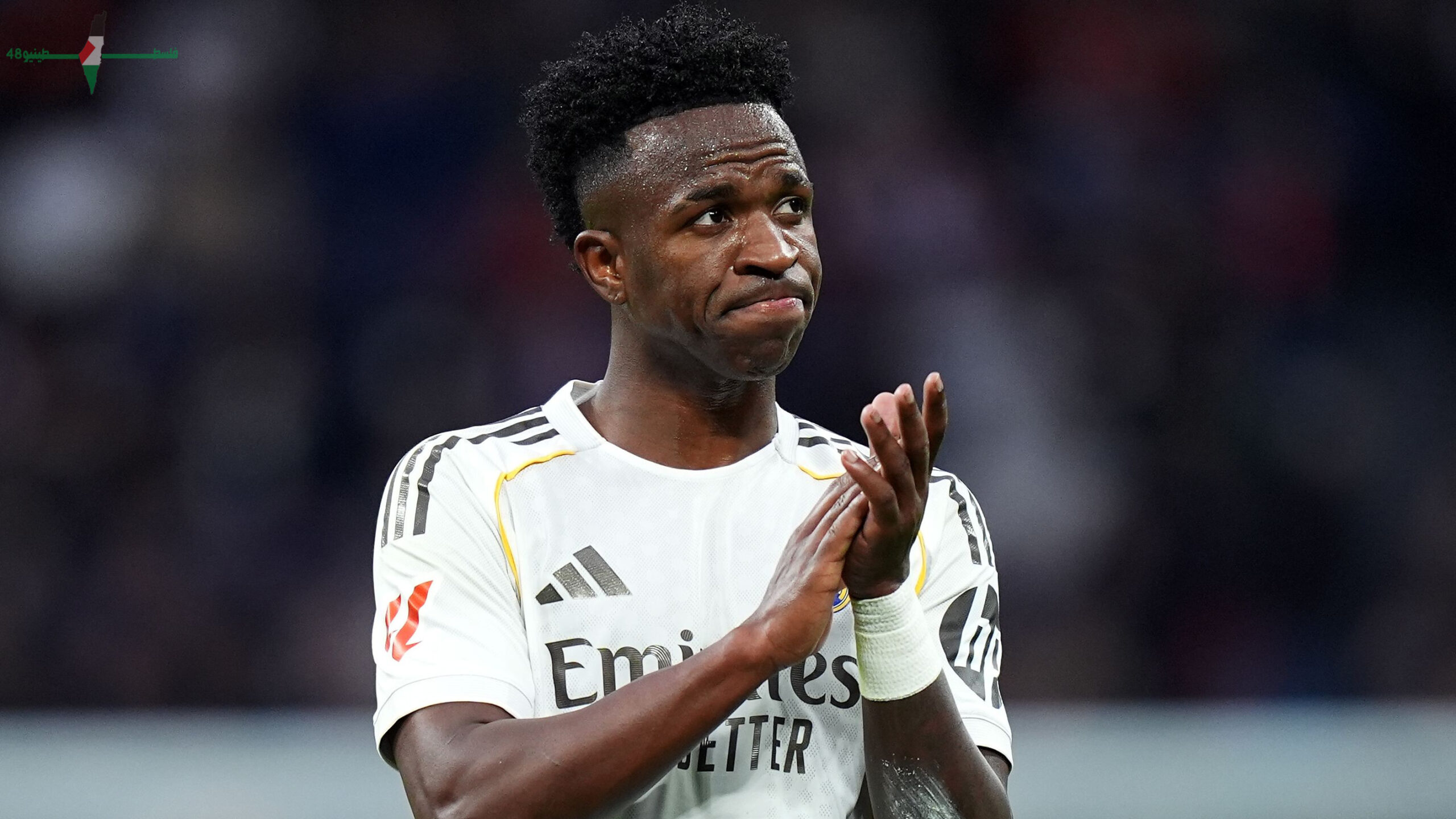 بيريز يفتح باب الرحيل أمام فينيسيوس وسط تعقيدات التجديد في ريال مدريد
