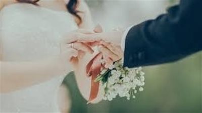 ربط الخلع بموافقة الزوج يعيدنا إلى "فيلم أريد حلاً"