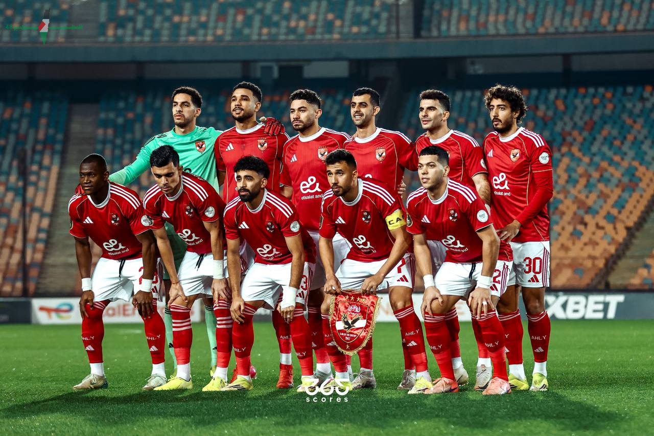 شرط مفاجئ من نجم الأهلي لتمزيق عقود انتقاله للزمالك رسمياً