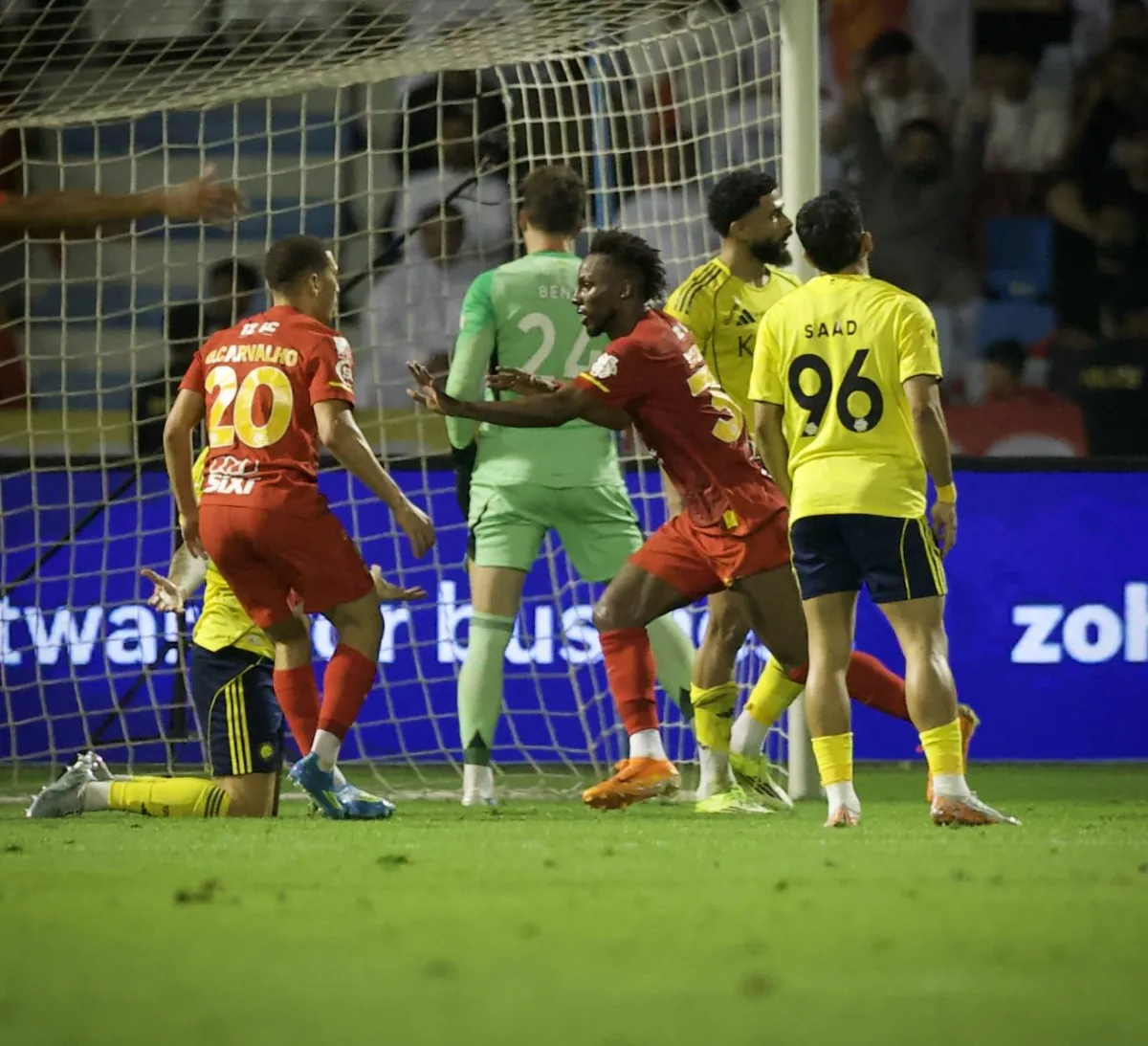 كيف أربك القادسية سباق اللقب بين النصر والهلال؟