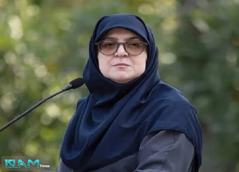 مهاجراني: وحدة الشعب عبرت بإيران من الأيام الصعبة وحققت لها النصر