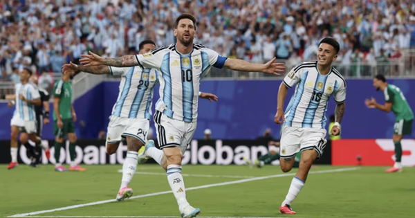 ميسي يسجل ثلاثية، والأرجنتين تبدأ بداية مثالية في كأس العالم 2026.