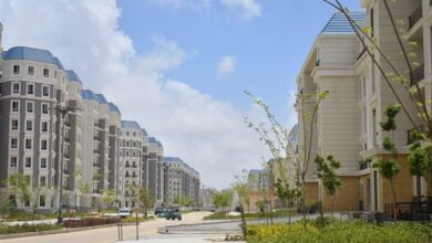 وزيرة الإسكان تتابع تنفيذ أبراج مارينا العلمين والحي اللاتيني