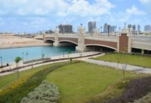 وزيرة الإسكان تتابع موقف تنفيذ أبراج مارينا العلمين والحي اللاتيني
