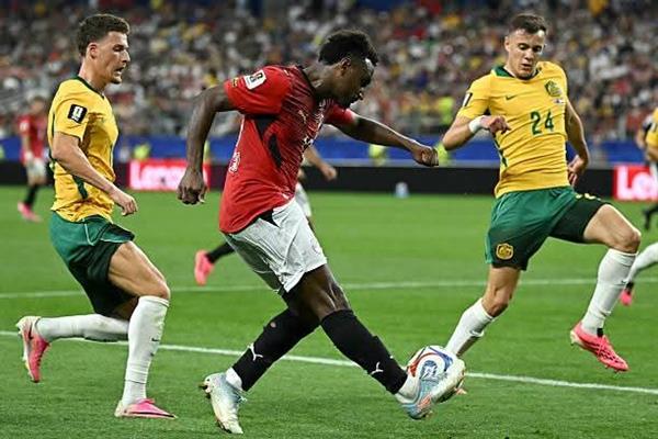 العرب في المونديال.. الاتحاد الأسترالي يهنئ أبو ريدة بتأهل مصر إلى الدور الـ 16