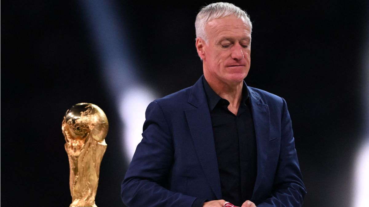 ديشامب مدرب فرنسا: إسبانيا هي الأقرب للفوز بكأس العالم